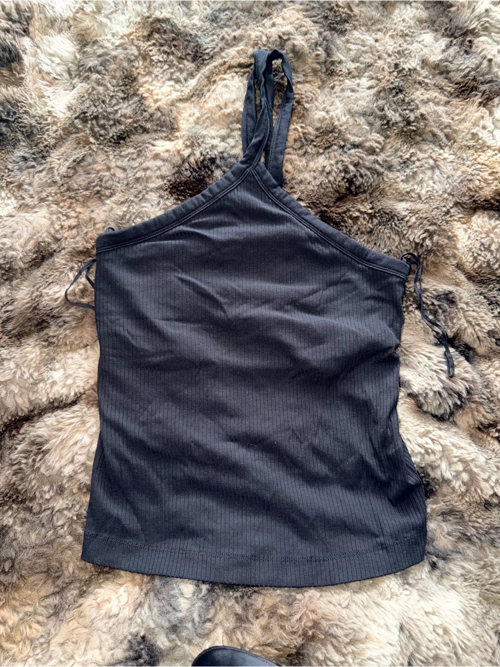 Black One-Shoulder Ribbed Tank Top - Women